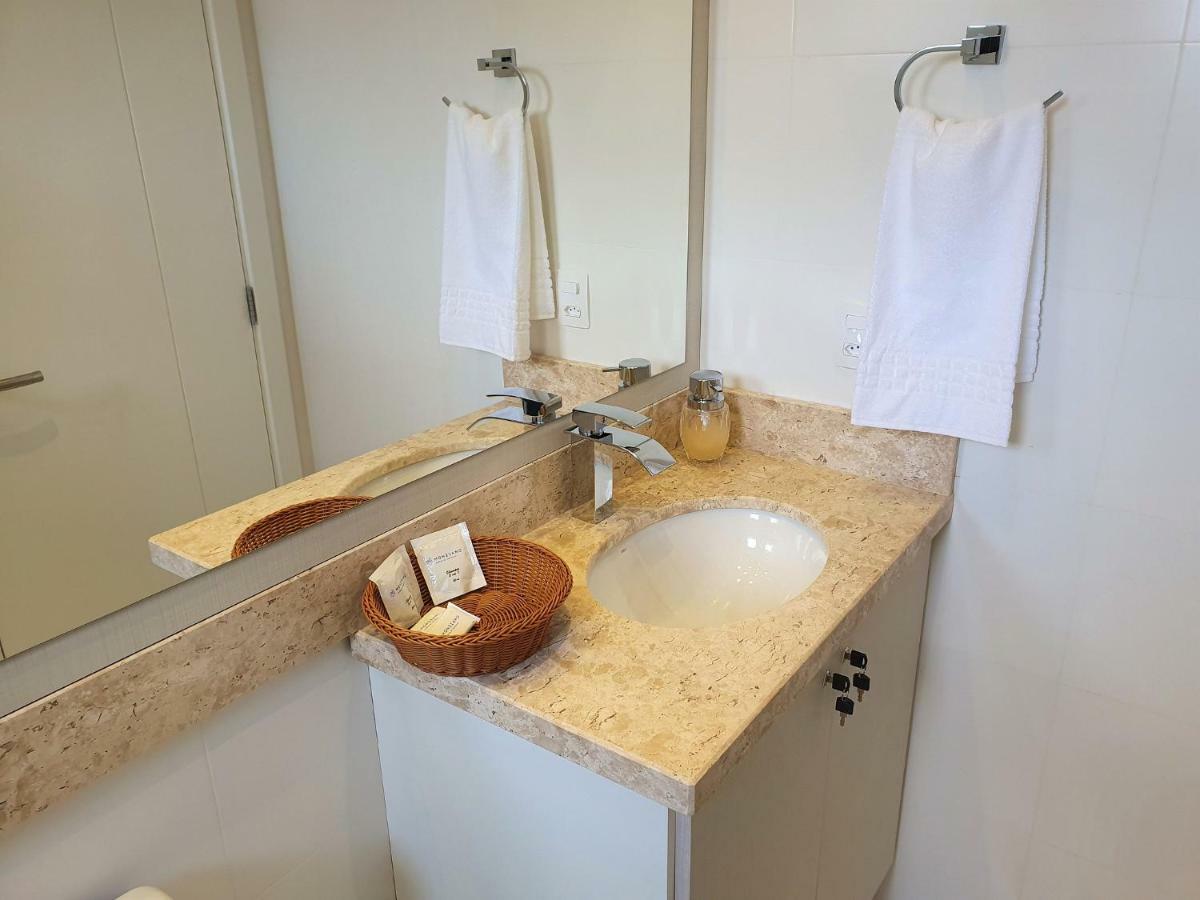 Apto Luxo 800M R. Coberta | 2 Suites | Mobiliado Gramado Dış mekan fotoğraf